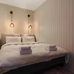 Arctic Homes - Nordic Oasis