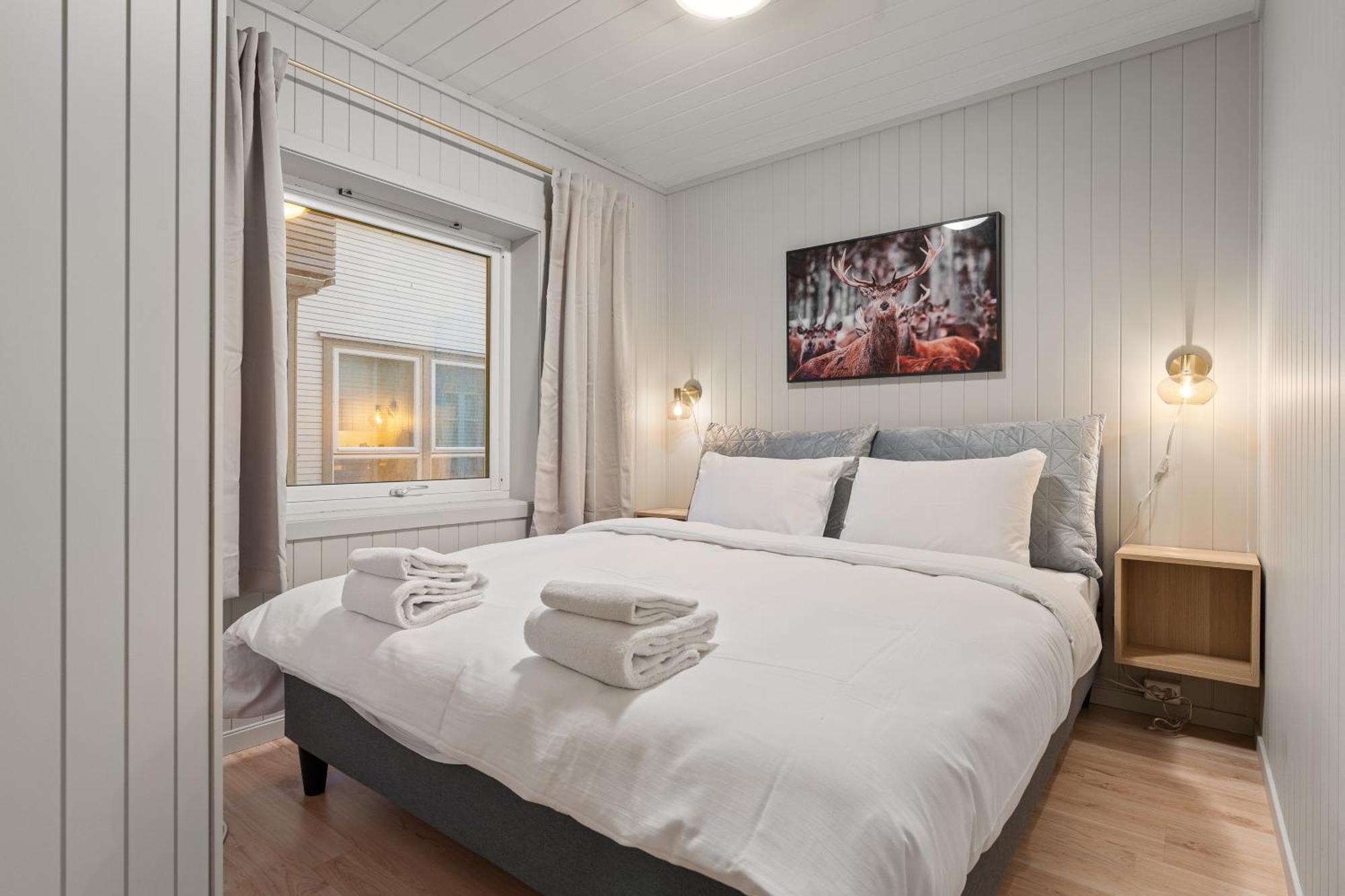 Arctic Homes - Nordic Oasis Apartment